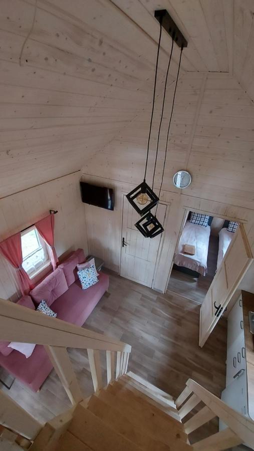 Farwne Checze - Kolorowe Lodge