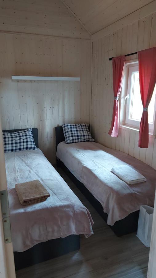 Farwne Checze - Kolorowe Lodge